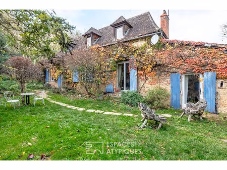 l'élégance d'un refuge au coeur du périgord noir .