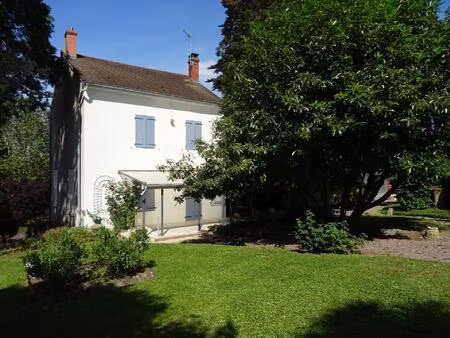 belle propriété dans les maranges