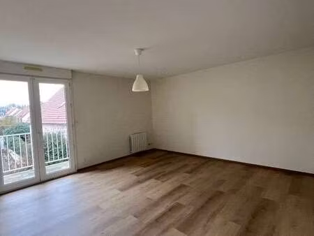 location appartement 3 pièces à épron (14610) : à louer 3 pièces / 67m² épron