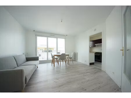 appartement 2 pièces 43 m² à louer corbeil-essonnes 91100 ? | era immobilier