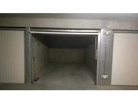 parking / box 0 pièces 14 m² à louer sisteron 04200 ? | era immobilier