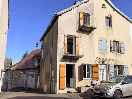 vente maison 3 pièces 60 m² à saint-christophe-en-brionnais (71800)  45 000 €