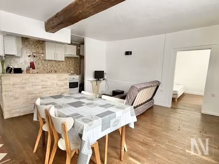 vente d'un appartement 45m2 à pont-sainte-marie
