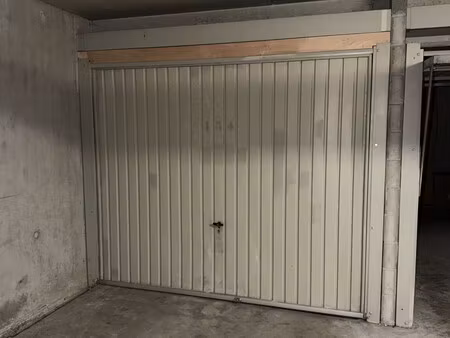 garage parking à vendre lille