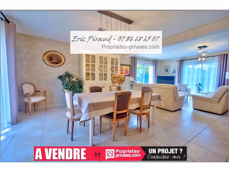 st andré des eaux - maison d'environ 174 m² - 6 pièces  2 salles d'eau et 1 salle de bains