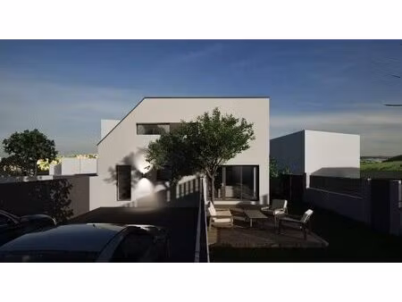 rare  terrain viabilisé de 207 m² avec son permis