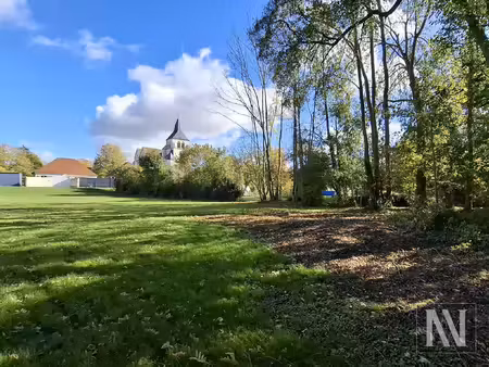 terrain à bâtir dans un cadre calme et verdoyant