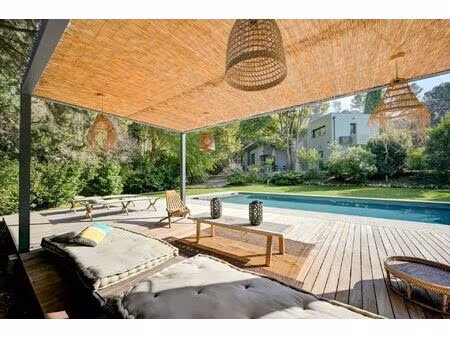 vente maison de luxe aix-en-provence 8 pièces 300 m² <meta name="description" content="exc