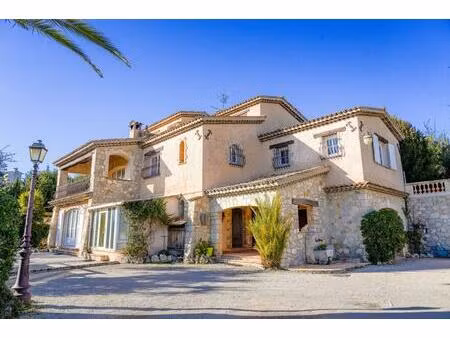 ensemble immobilier 3 lots + piscine – mougins