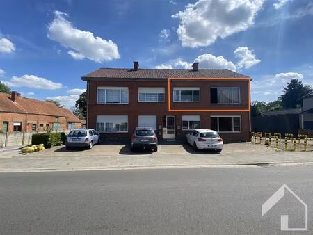 appartement te huur in grobbendonk met 2 slaapkamers