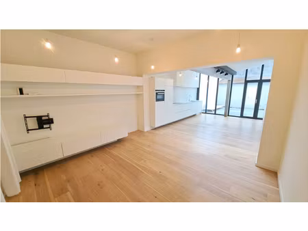 huis te huur in brugge met 2 slaapkamers