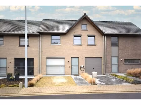 huis te huur in roeselare met 3 slaapkamers