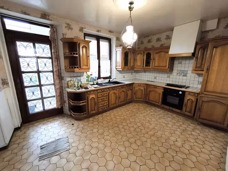 vente maison 4 pièces 108 m² à mont-saint-père (02400)  102 000 €
