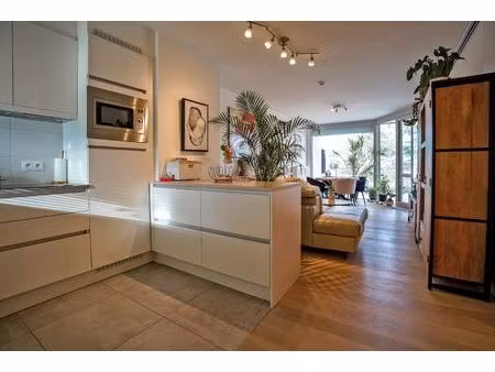 prachtig 1-slaapkamerappartement met ruim terras (serviceflat) in residentie beukenhof  un