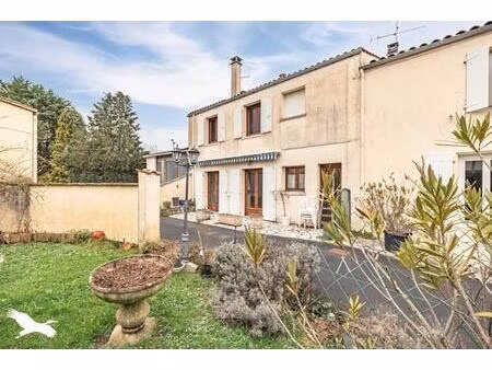 vente maison 12 pièces 290 m² lussant (17430)