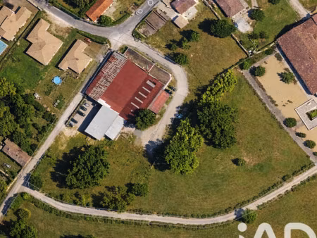 vente immeuble 1 300 m²