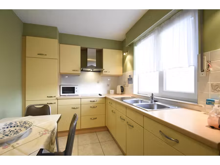 appartement te koop in burcht met 2 slaapkamers