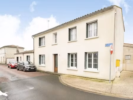 vente maison 5 pièces 187 m² à saint-just-luzac (17320)  309 000 €