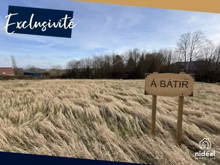 terrain constructible 29m de façade  1043m²