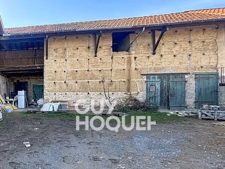 maison à rénover avec beau potentiel sur terrain 317 m² - 71000 varennes-les-mâcon