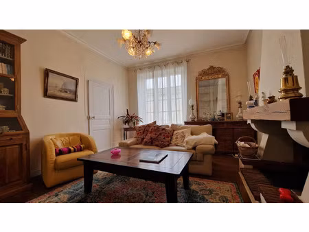 vente maison 7 pièces 160 m² à le loroux-bottereau (44430)  305 325 €