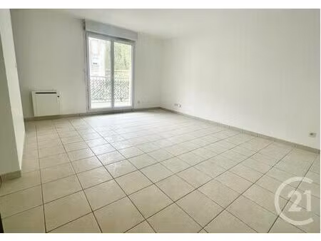 location appartement 2 pièces 46m² la ferte gaucher 77320