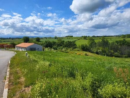 terrain avec belle vue dégagée