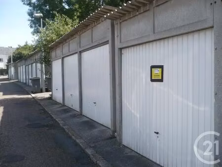 location parking lillebonne 76170