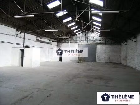 location local commercial 450m2 valergues 34130 - 2700 € - surface privée