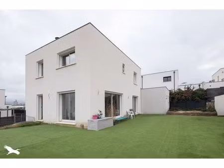 vente maison 5 pièces 108 m² juvignac (34990)