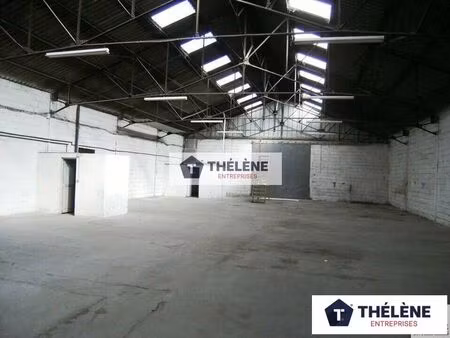 location commerce 450 m² à valergues (34130)