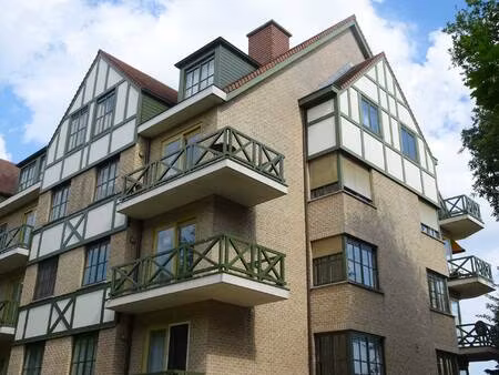 appartement te koop in brasschaat met 3 slaapkamers