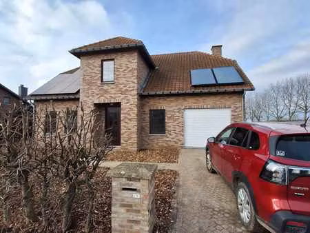 huis te koop in diepenbeek met 3 slaapkamers