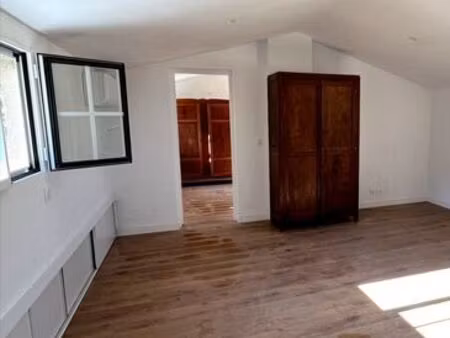 location appartement 2 pièces 70 m² à bastia (20200)