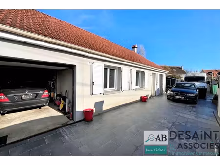 guerard  plain pied avec 3 chambres  garage  place de parkin