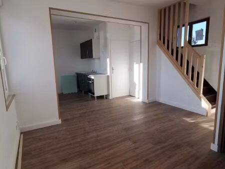 appartement duplex de 2 pièces à louer à centre - ribecourt dreslincourt