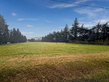 opportunité d’investissement : terrain majeur pour complexe hôtelier & restauration surfac