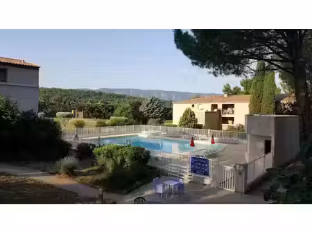 vente appartement beaumettes 84220 - - surface privée