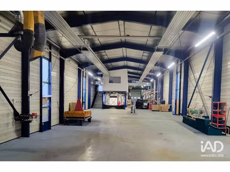 vente bureaux et commerces à barby (73230) : à vendre / 920m² barby