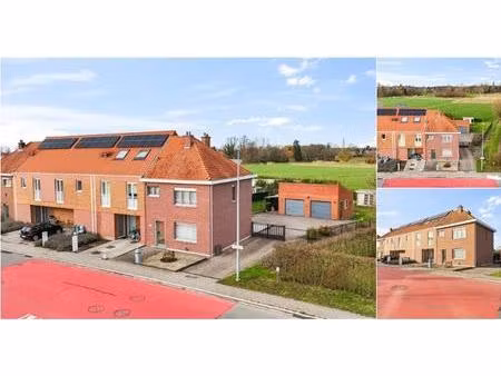 maison à vendre à sint-jozefslaan 15 stekene (rbv24475)