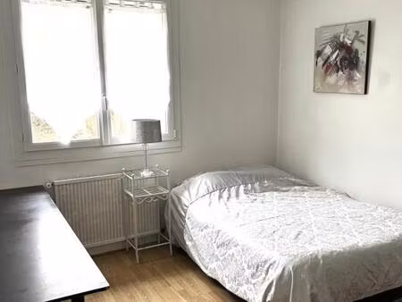location appartement 1 pièce 25 m² à niort (79000)