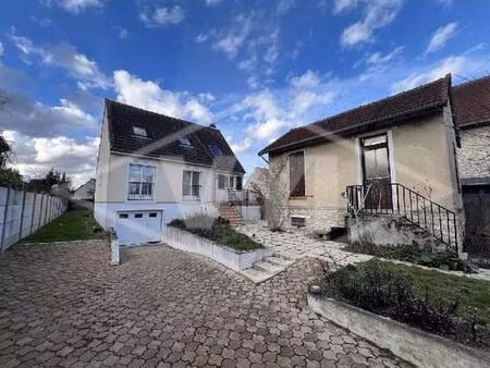 vente maison 8 pièces 140 m² combs-la-ville (77380)