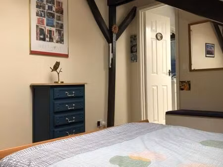 location appartement 1 pièce 25 m² à la trinité-porhoët (56490)