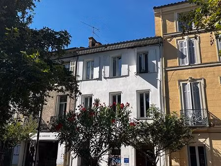 immeuble 2 locaux + 1 t2 vidauban