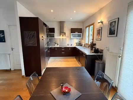 vente maison 6 pièces 193 m² à rueil-malmaison (92500)  1 150 000 €