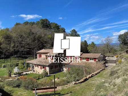 vente maison 11 pièces 221 m² à banne (07460)  739 000 €