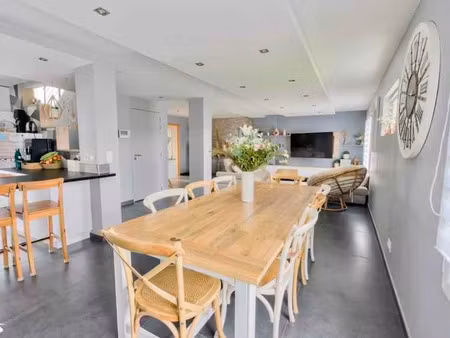 vente maison 7 pièces 244 m² à guipavas (29490)  478 400 €