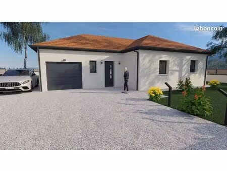 maison 4 pièces 85 m²