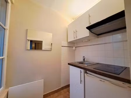 location appartement 2 pièces 27 m² à tours (37000)