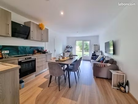 appartement 2 chambres avec jardin